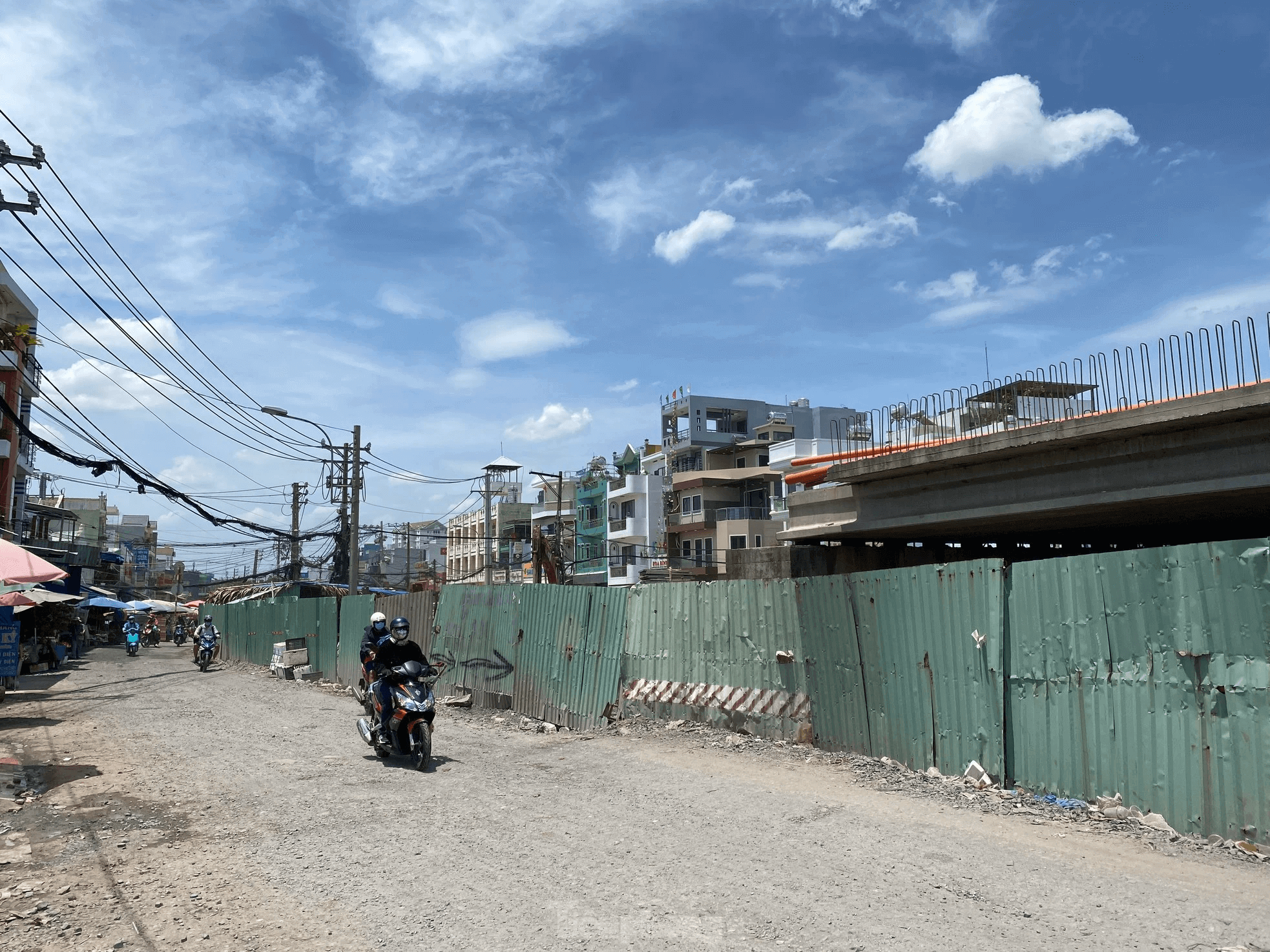 Cận cảnh 2 cầu nghìn tỷ sắp hoàn thành, khơi thông cửa ngõ phía Tây TPHCM 11 tp ba hom 6 9853 1717459020760 1717459023332672729707 1