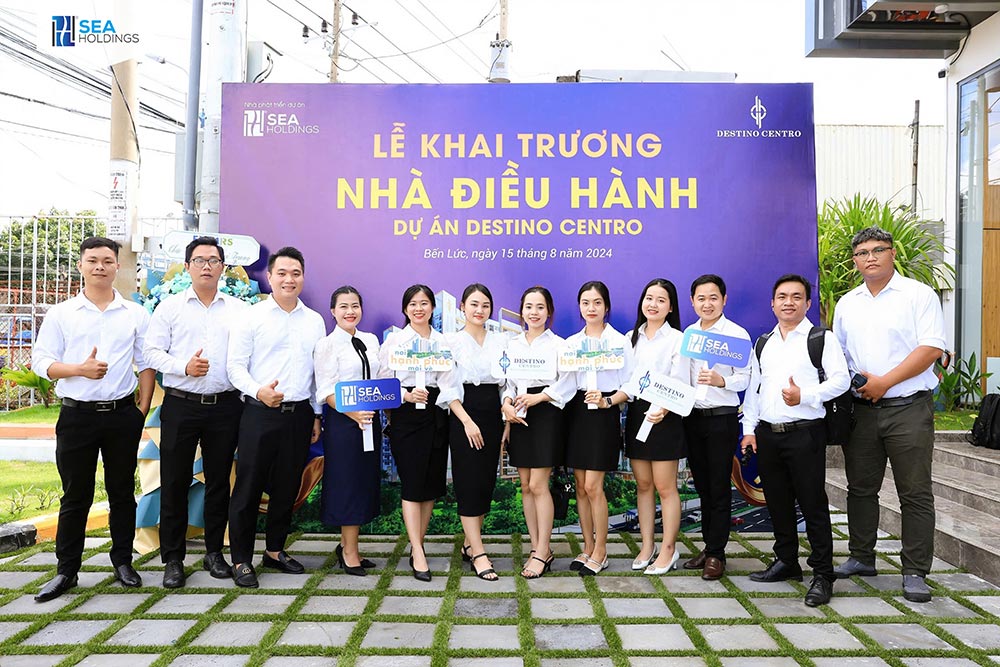 SEAHOLDING CHÍNH THỨC KHAI TRƯƠNG NHÀ ĐIỀU HÀNH DỰ ÁN DESTINO CENTRO 5 Khách mời check-in khai trương nhà điều hành dự án Destino Centro